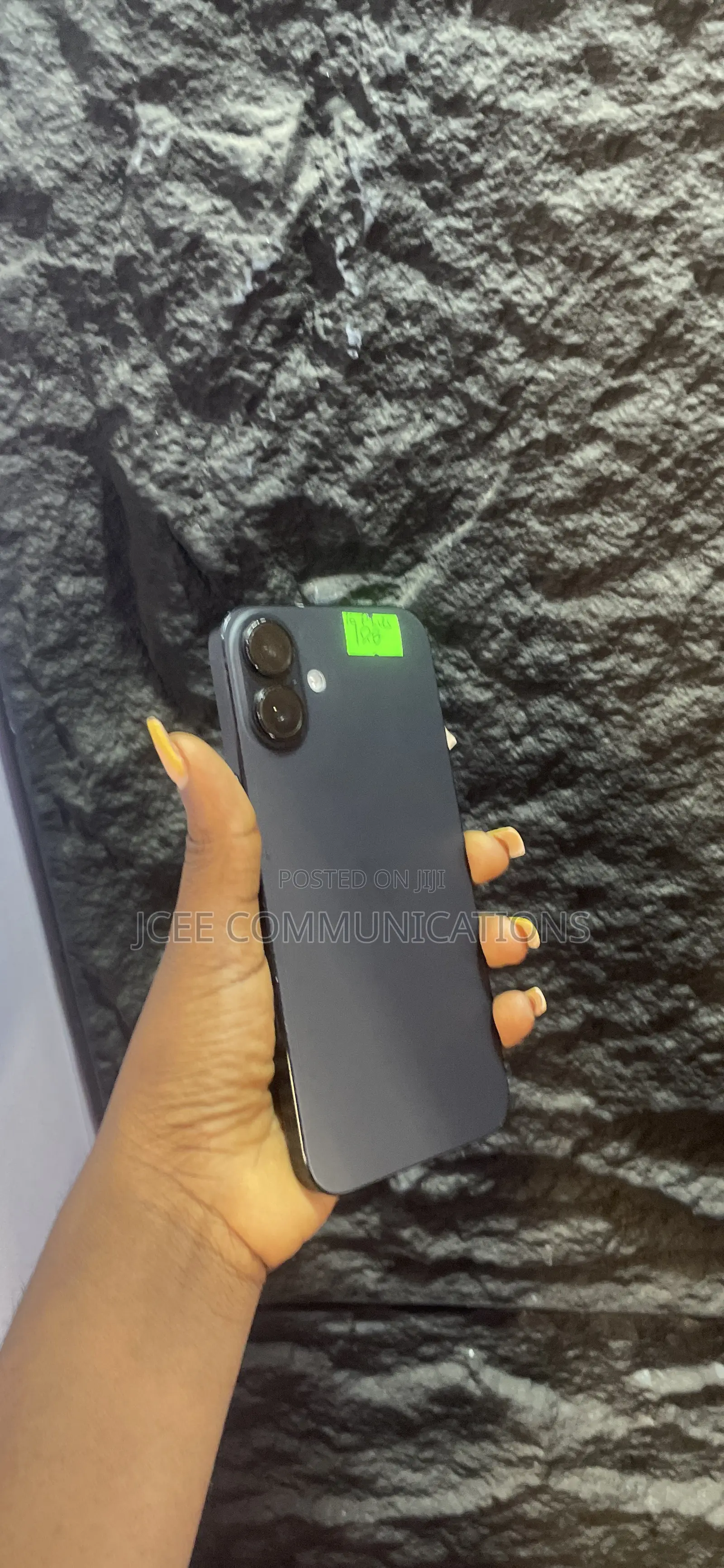Apple iPhone 16 Plus 128 GB Black