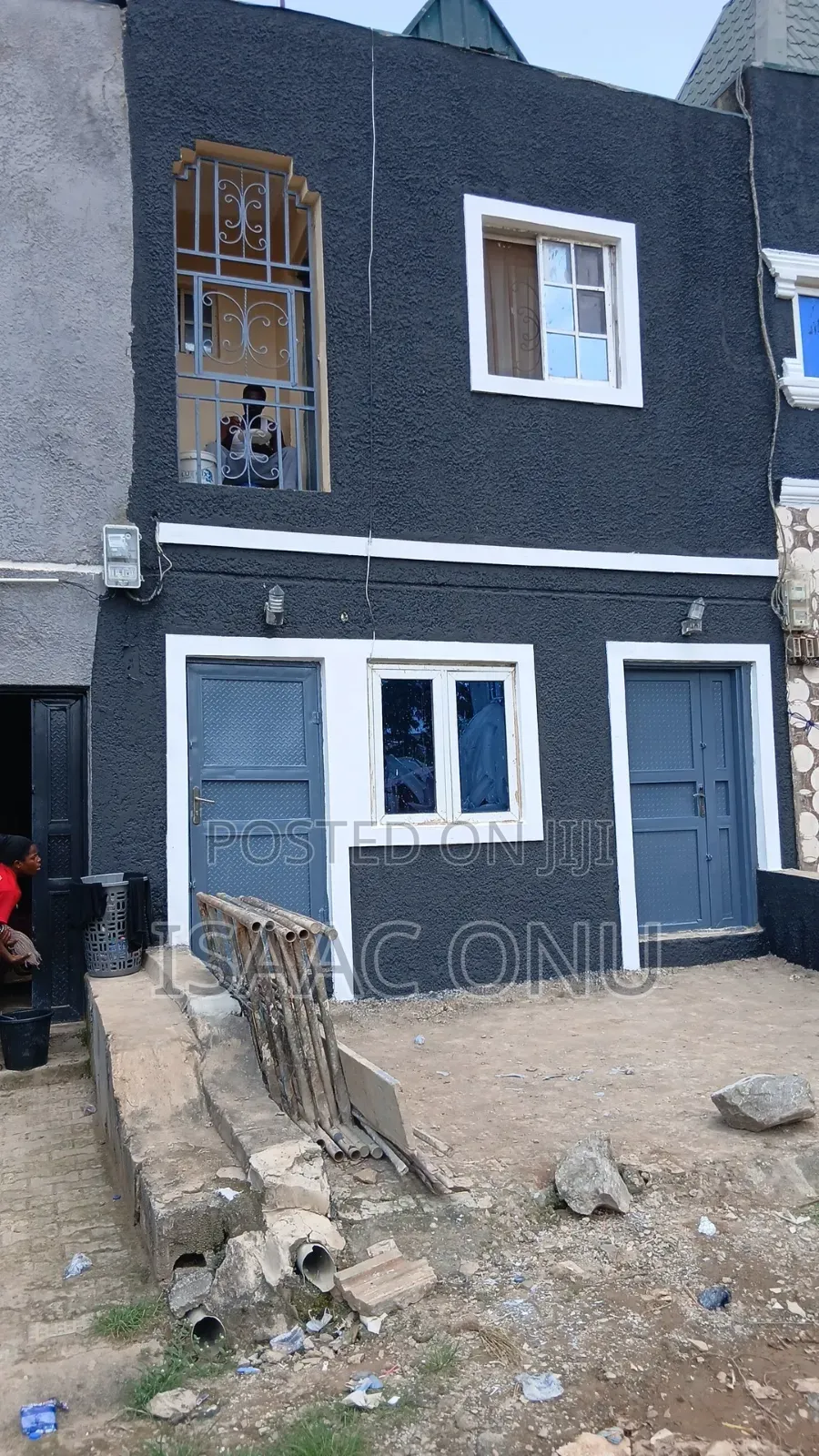 3bdrm Duplex in Apo Mechanic Estate for sale