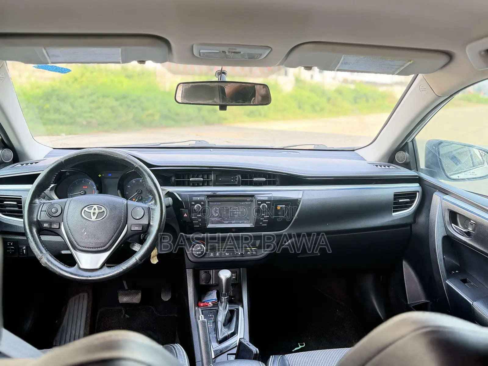 Toyota Corolla S 4dr Sedan (1.8L 4cyl CVT) 2015 White