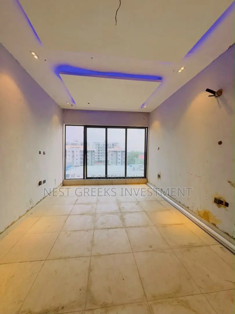 4bdrm Maisonette in Shonibare Estate for sale