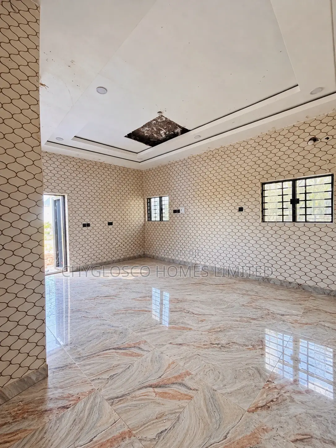 4bdrm Duplex in Apple Garden City,, New Layout for sale