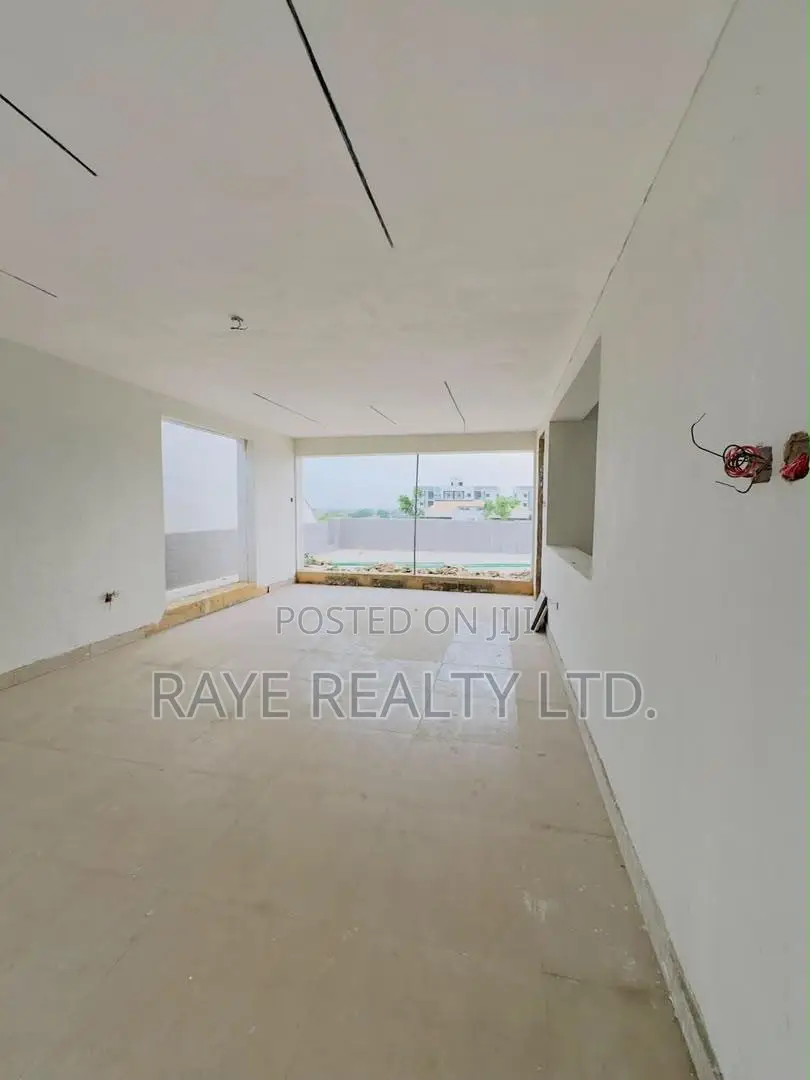 4bdrm Maisonette in Maryland for sale
