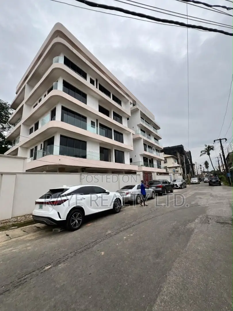 4bdrm Maisonette in Maryland for sale