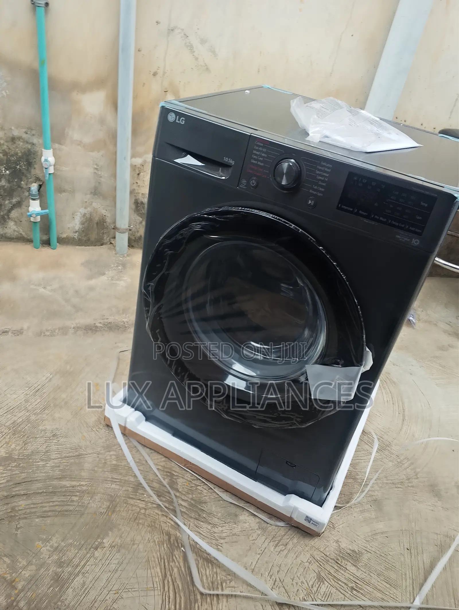 LG 10.5kg Premium Front-Load Automatic Wash and Spin