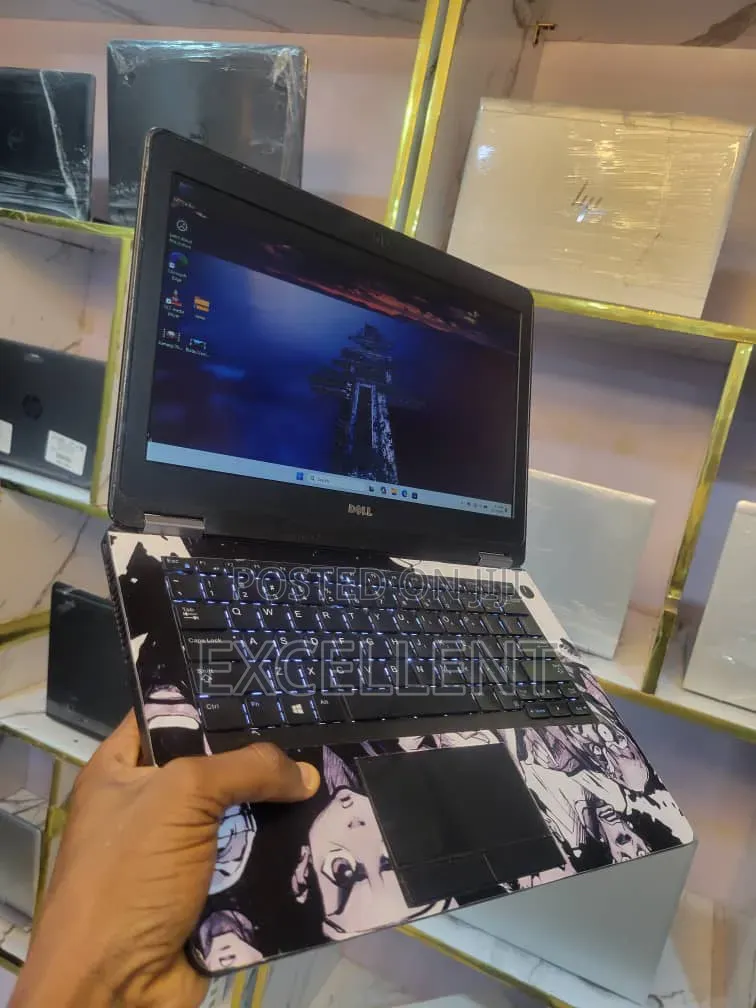 Laptop Dell Latitude 12 E7270 16GB Intel Core i5 SSD 256GB
