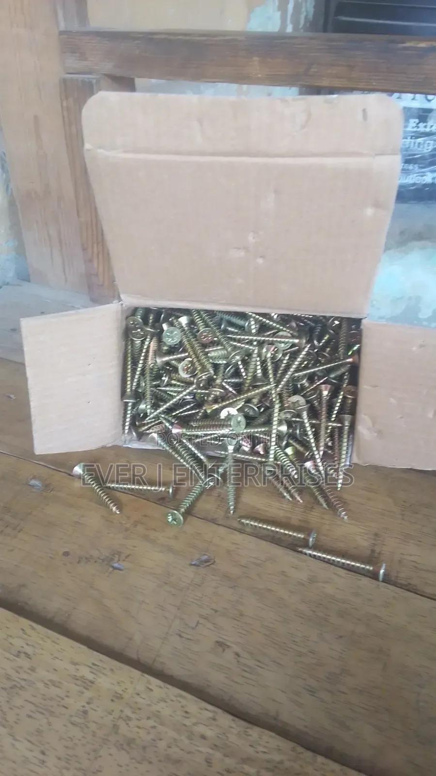 Screws of Different Lengths