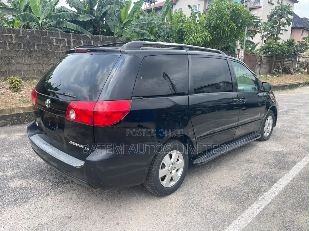 Toyota Sienna LE AWD 2008 Black