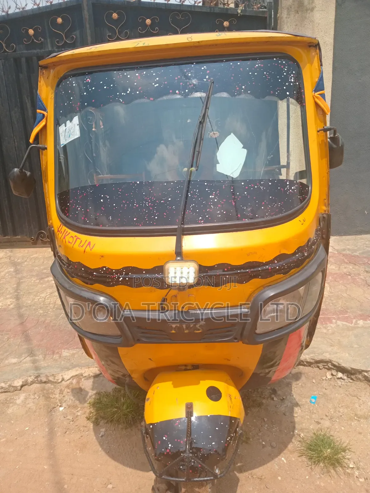TVS King Deluxe Plus iTouch Start 2025 Yellow