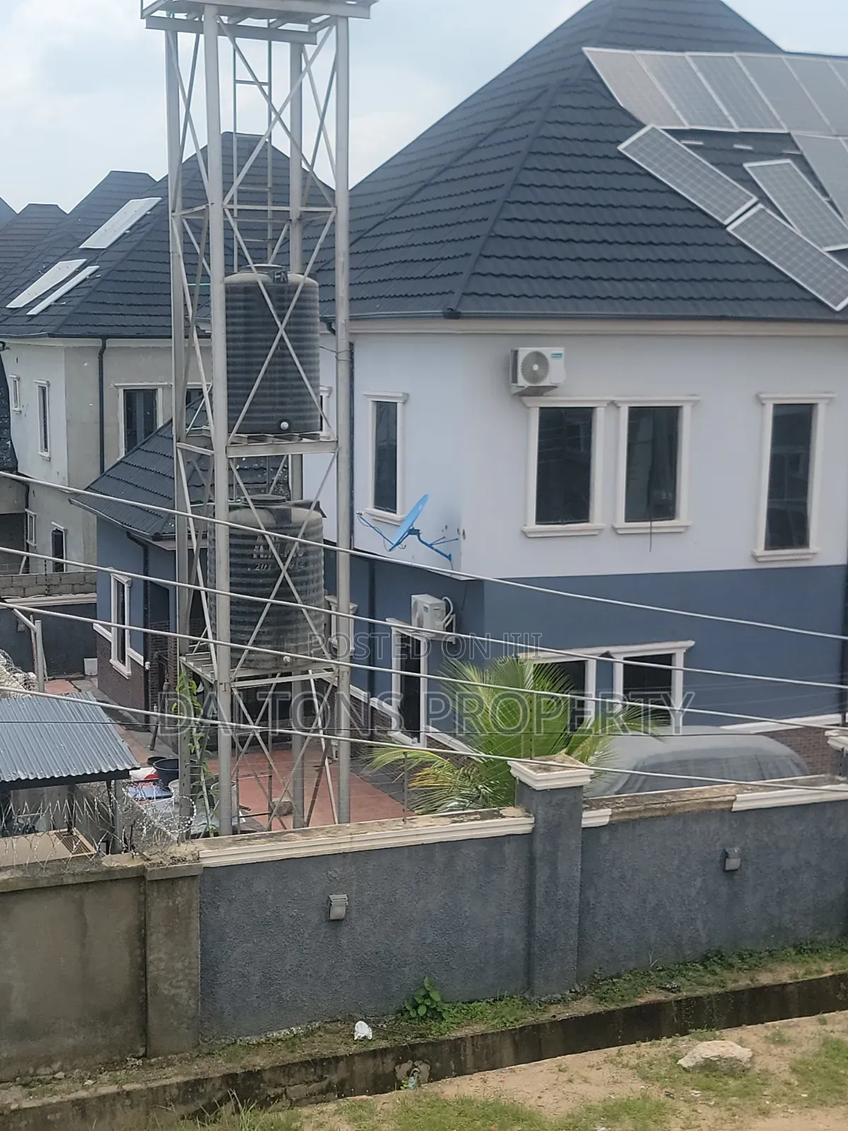 5bdrm Duplex in Victoria City Estate, Sabon Lugbe for sale