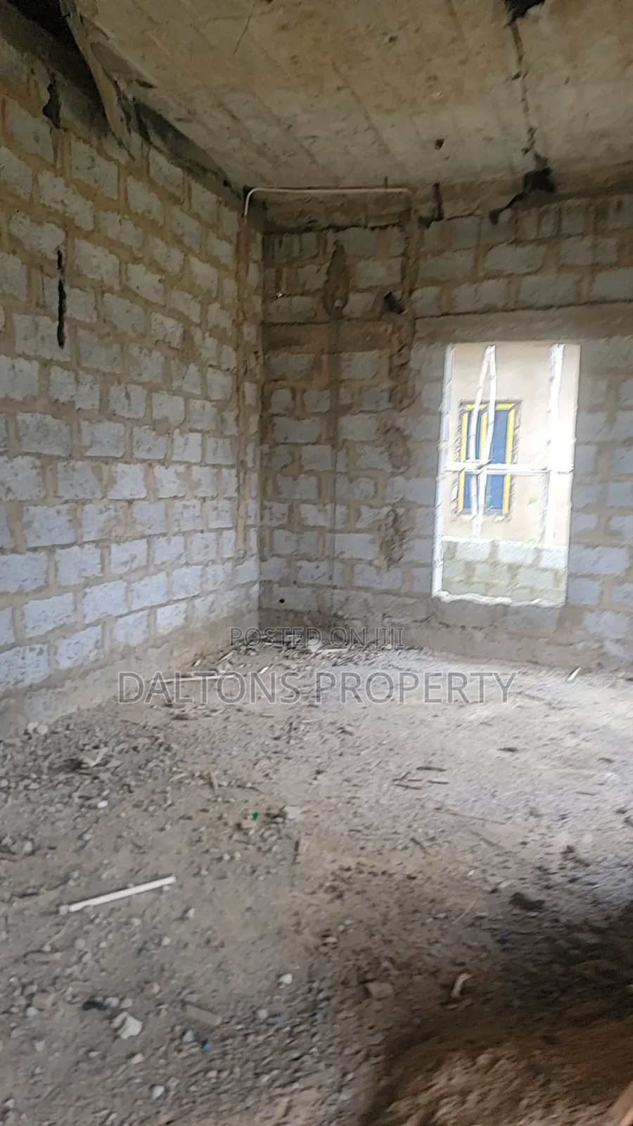5bdrm Duplex in Victoria City Estate, Sabon Lugbe for sale