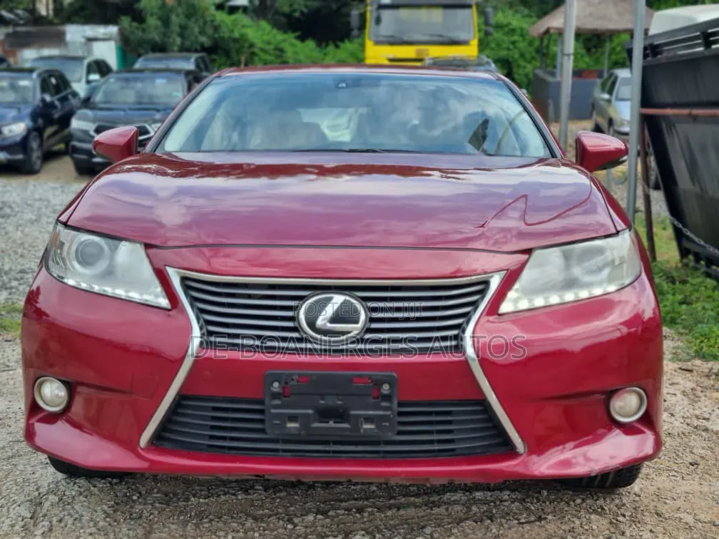 Lexus ES 350 FWD 2013 Red
