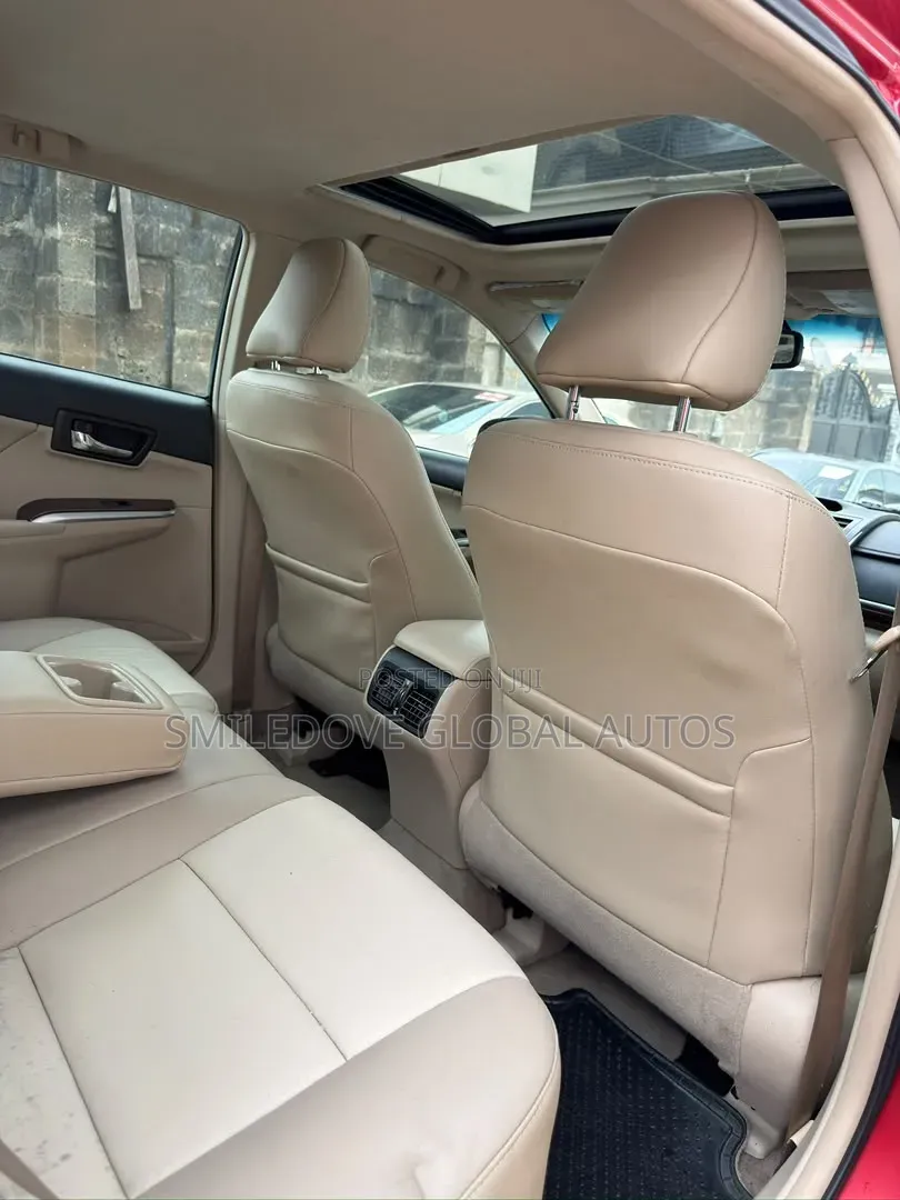 Toyota Camry XLE V6 4dr Sedan (3.5L 6cyl 6A) 2013 Red