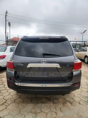 Toyota Highlander 2009 Gray