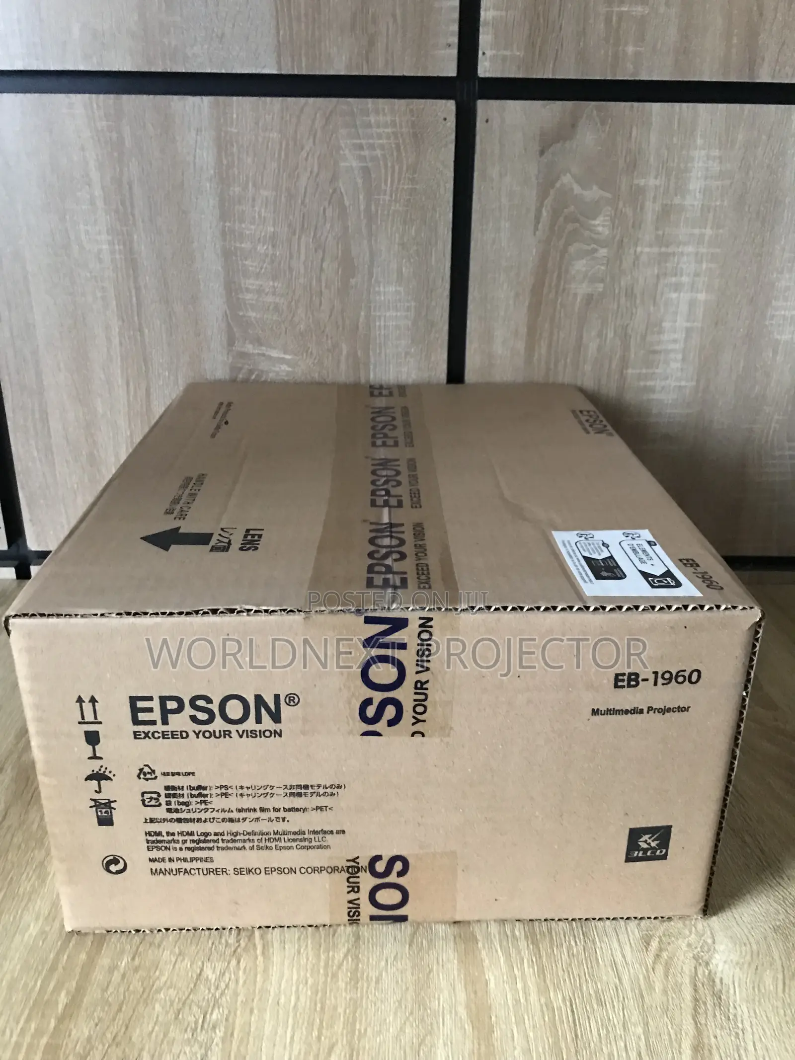5000 Lumens Epson Projector Eb-1960 Available in All Location