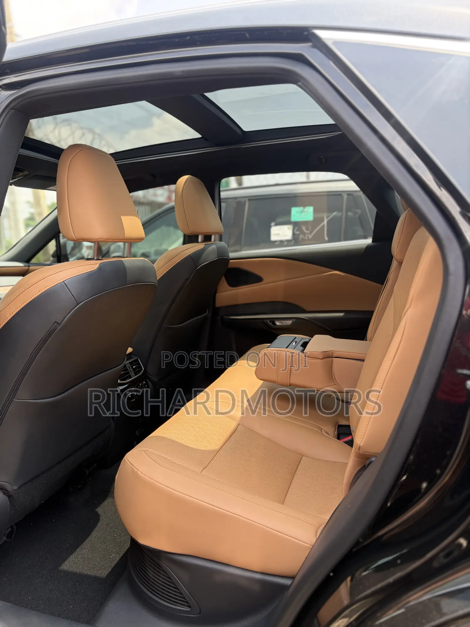 Lexus RX 350 F SPORT AWD 2024 Ivory
