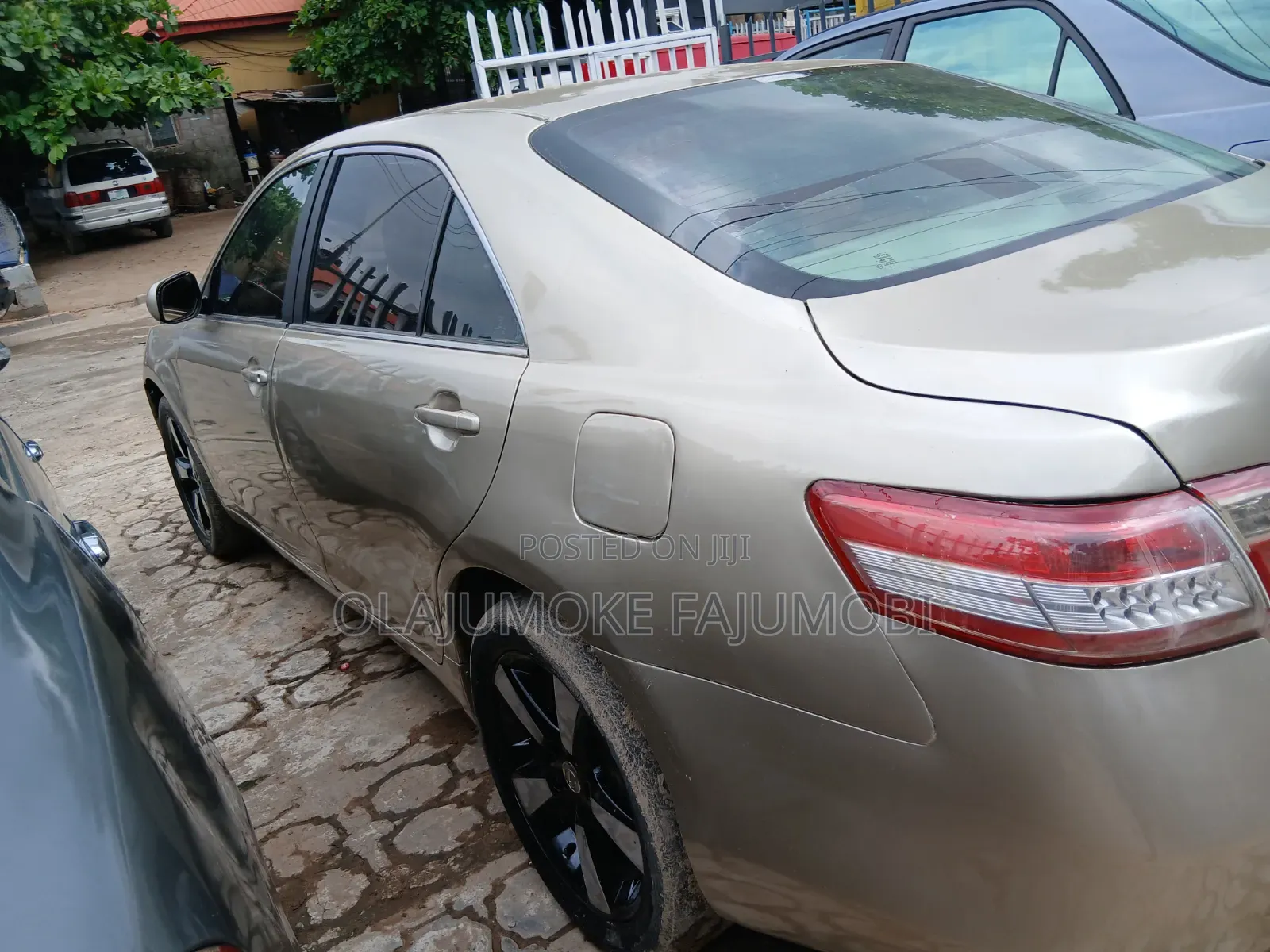 Toyota Camry 2008 Gold