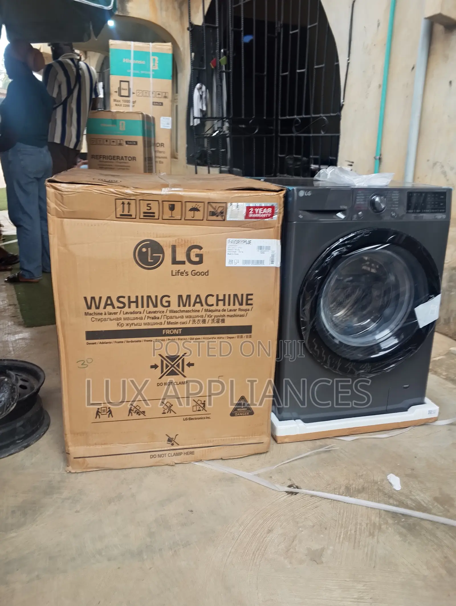 LG 10.5kg Front-Load Washing Machine for Regular Home Use