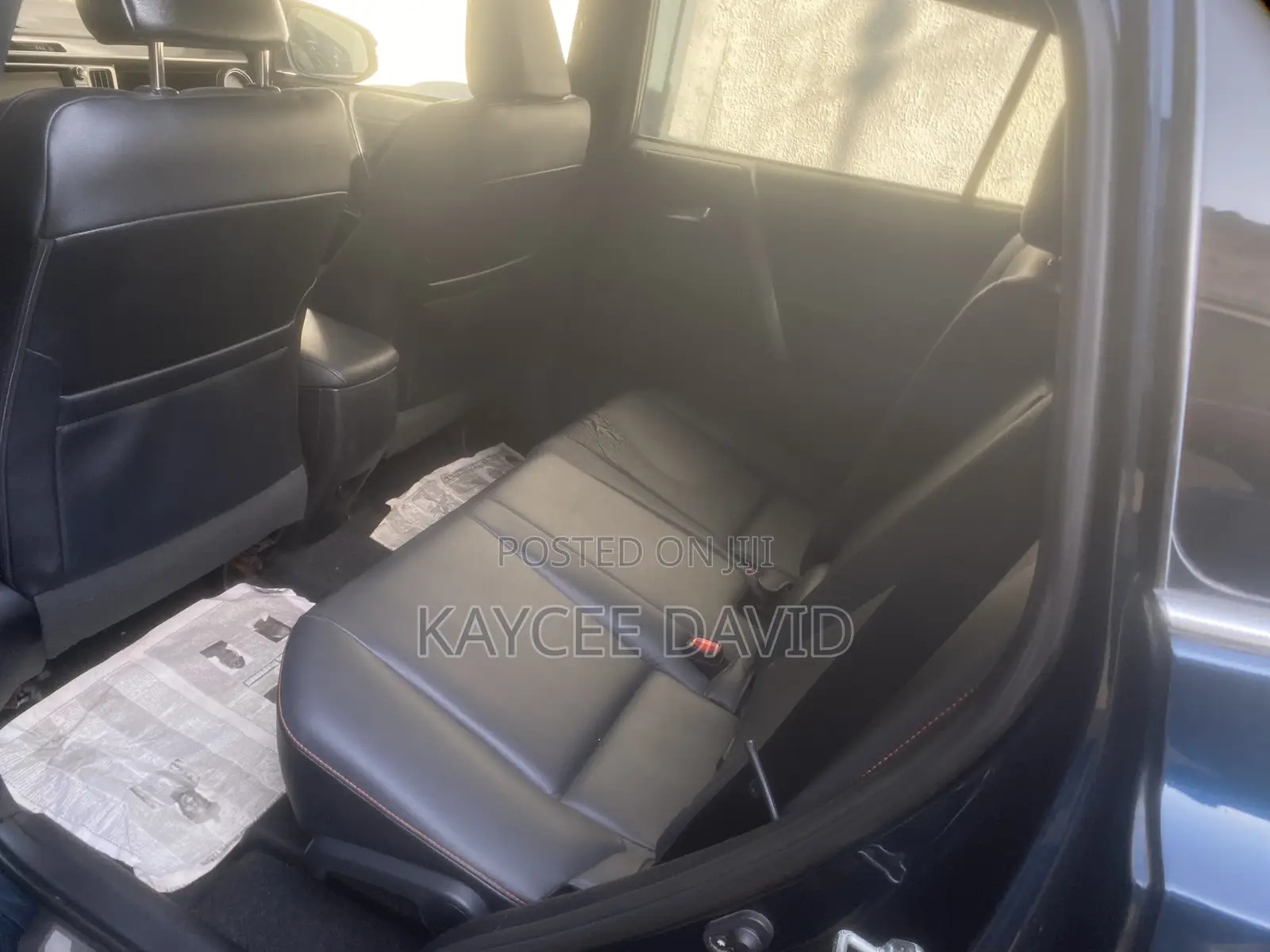 Toyota RAV4 SE 4dr SUV AWD (2.5L 4cyl 6A) 2018 Black
