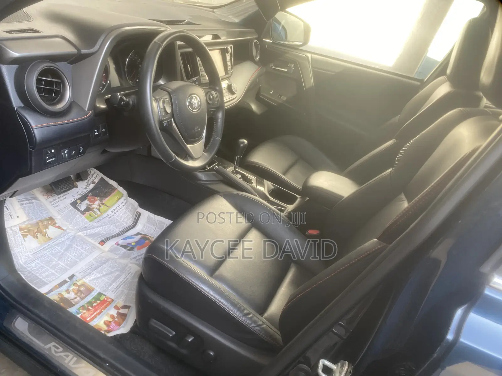 Toyota RAV4 SE 4dr SUV AWD (2.5L 4cyl 6A) 2018 Black