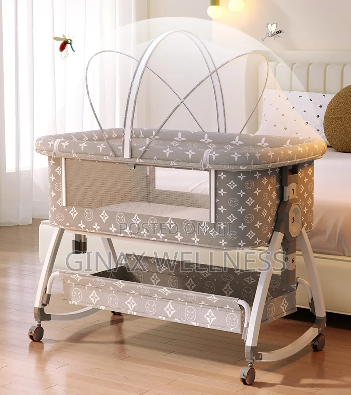 Multifunctional Baby Bassinet and Bedside Crib With Mosquito Net