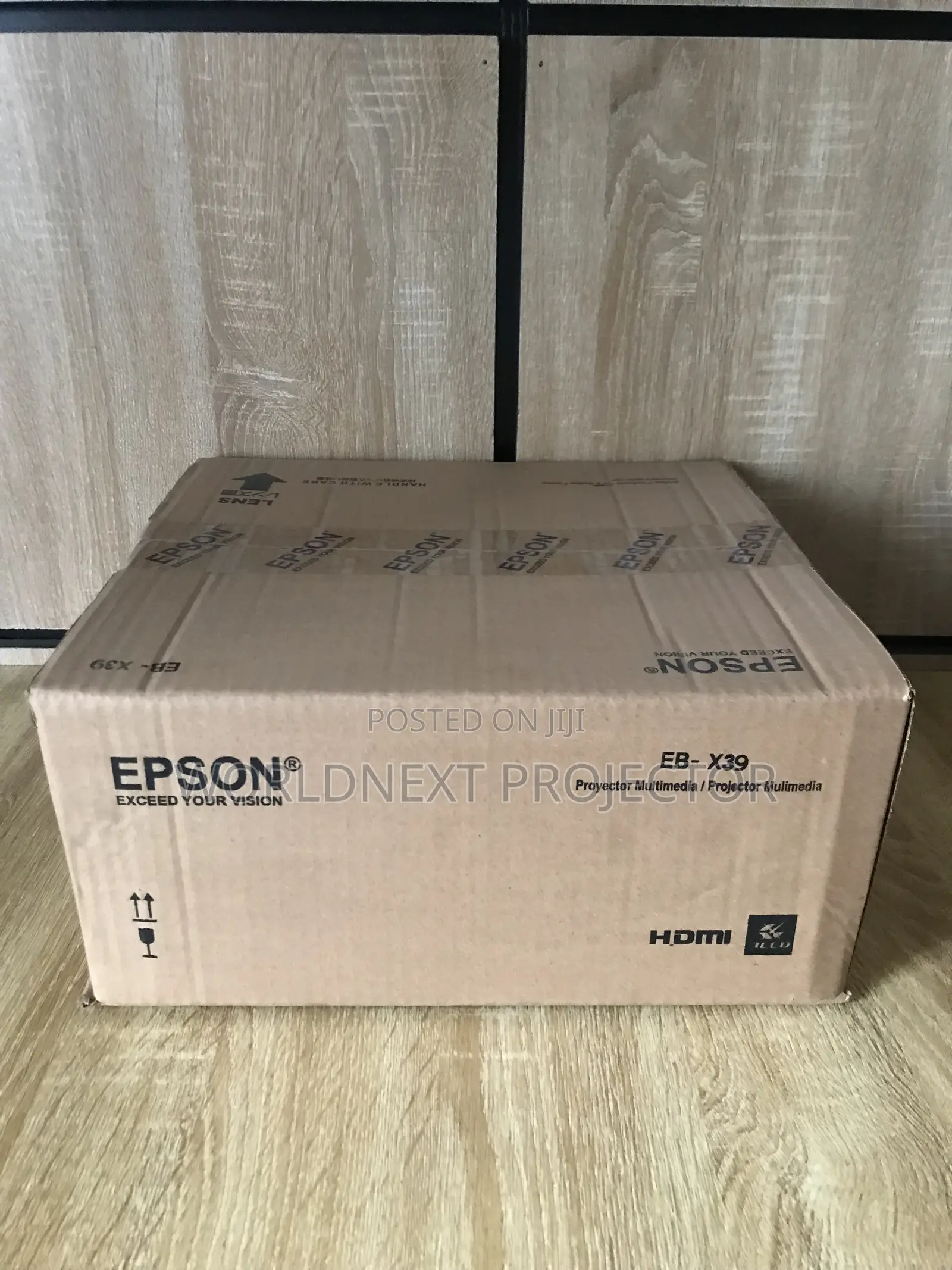 Epson Eb-X39 Digital Daylight Projector Portable