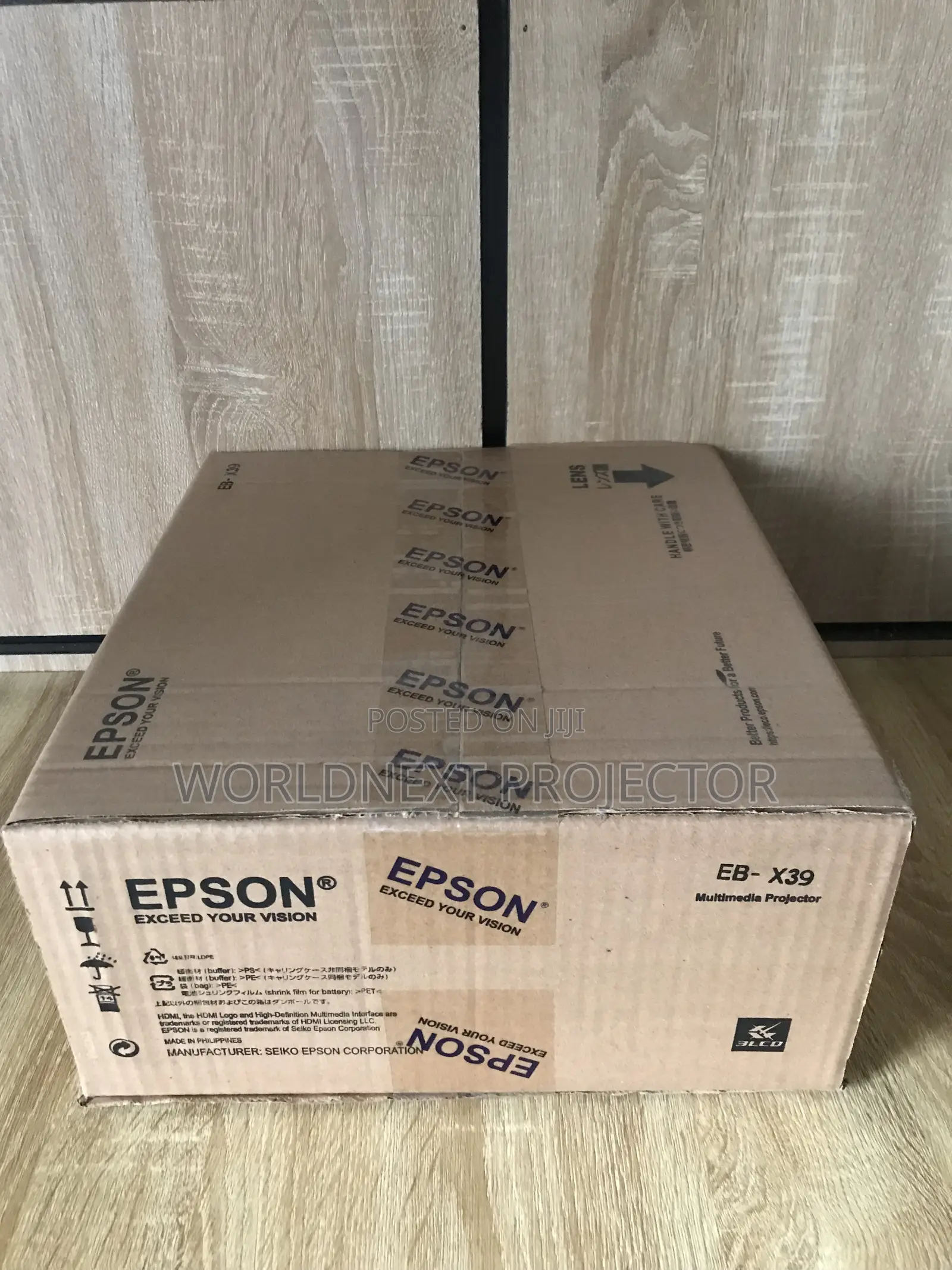 Epson Eb-X39 Digital Daylight Projector Portable