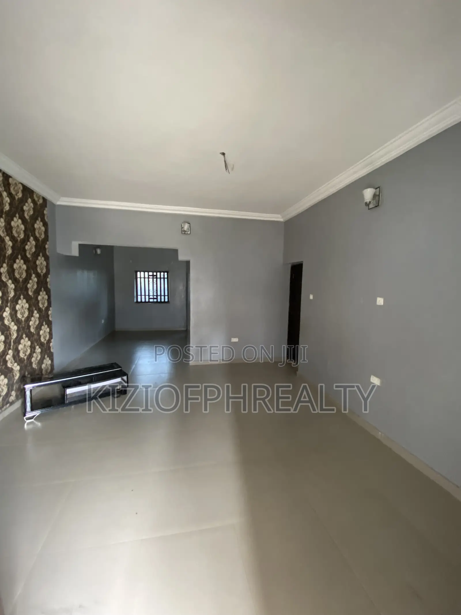 2bdrm Block of Flats in Mandela Estate Sars, Obio-Akpor for rent