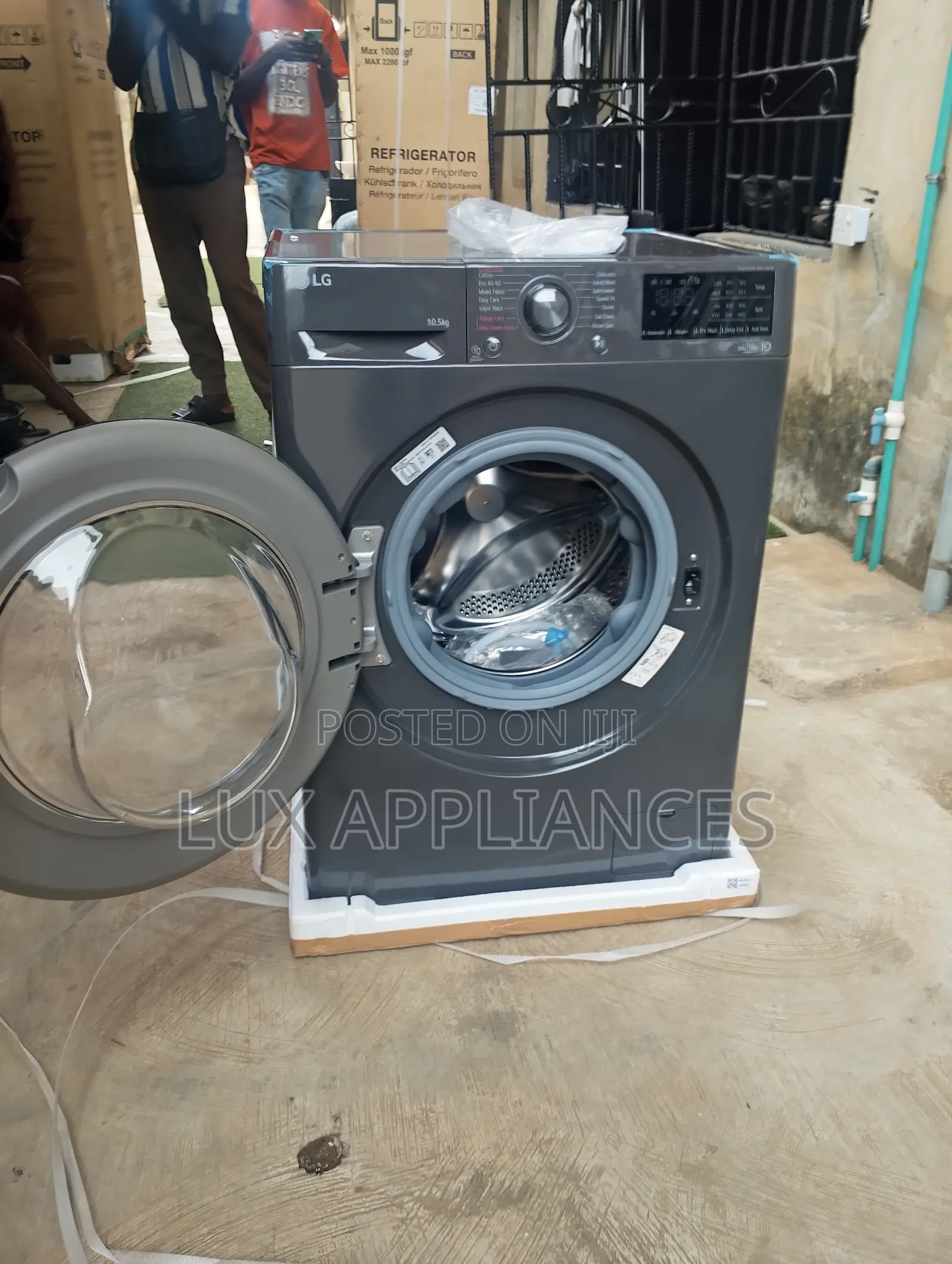 LG 10.5kg Front-Load Washer at an Affordable Price