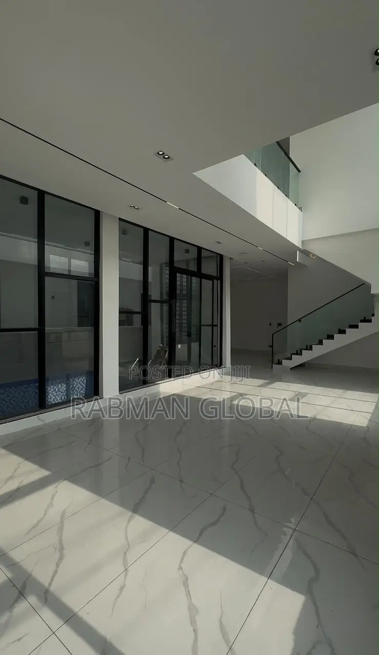 Furnished 5bdrm Duplex in Megamound Estate, Lekki Phase 1 for sale