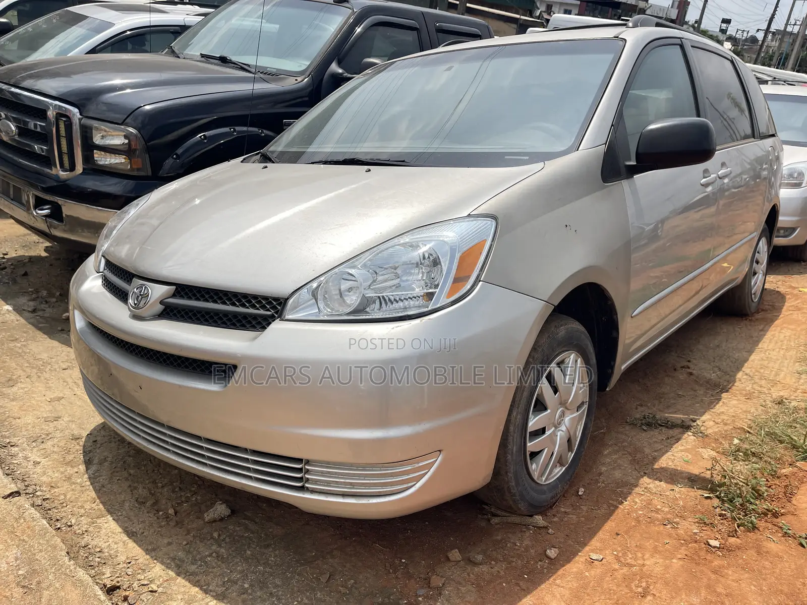 Toyota Sienna LE 7 Passenger 2010 Silver