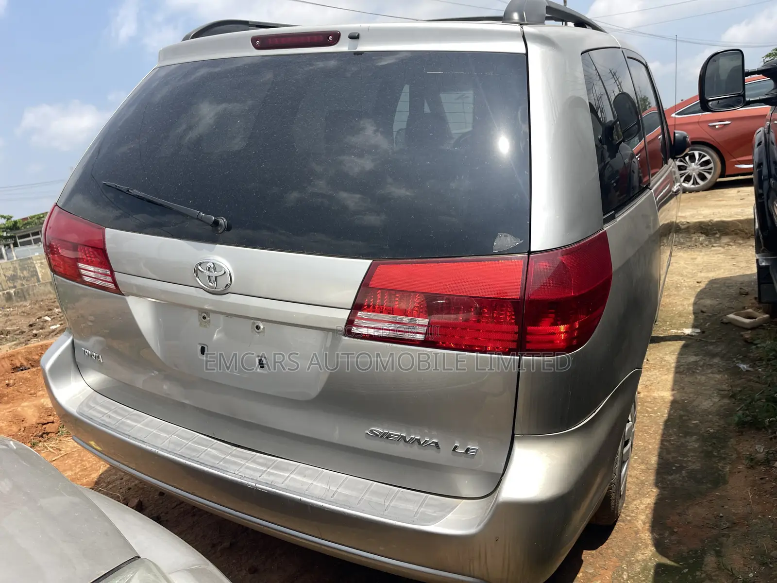 Toyota Sienna LE 7 Passenger 2010 Silver