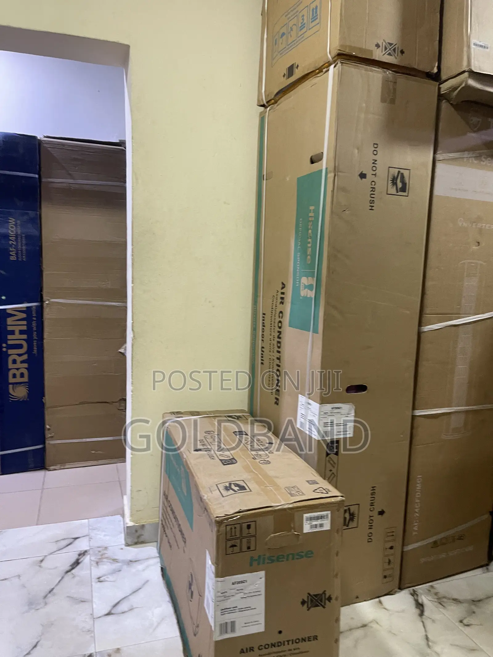 Enjoy Indoor Comfort With Hisense 2 Tons Non-Inverter Floor AC