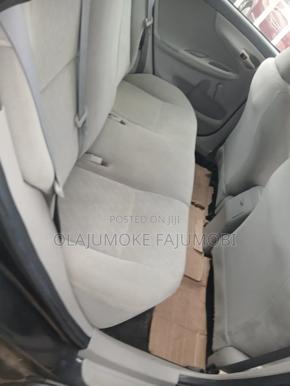 Toyota Corolla 2010 Gray