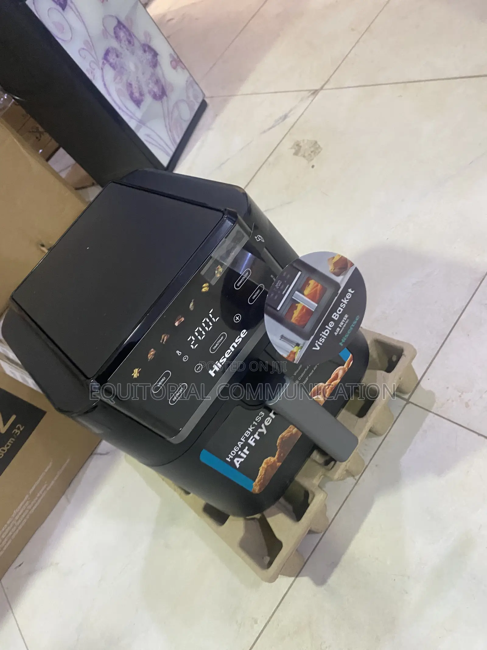 Hisense H06FBK1S3 Large 6.3L Air Fryer With 1700W Power