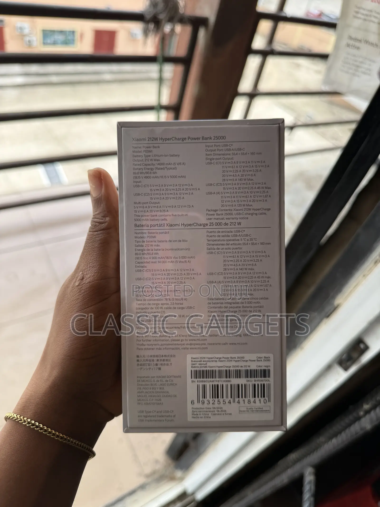 Xiaomi 212W HyperCharge Power Bank 25000 Mah