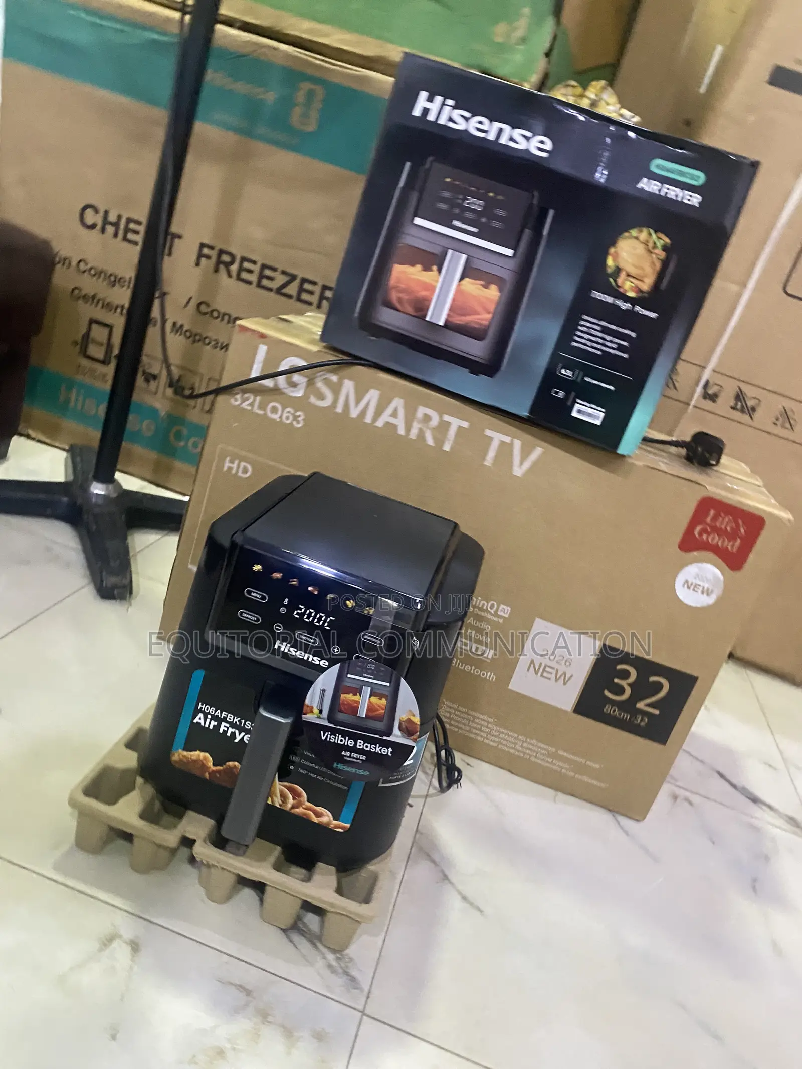 Hisense H06FBK1S3 6.3L Air Fryer for Crispy Chicken 1700W