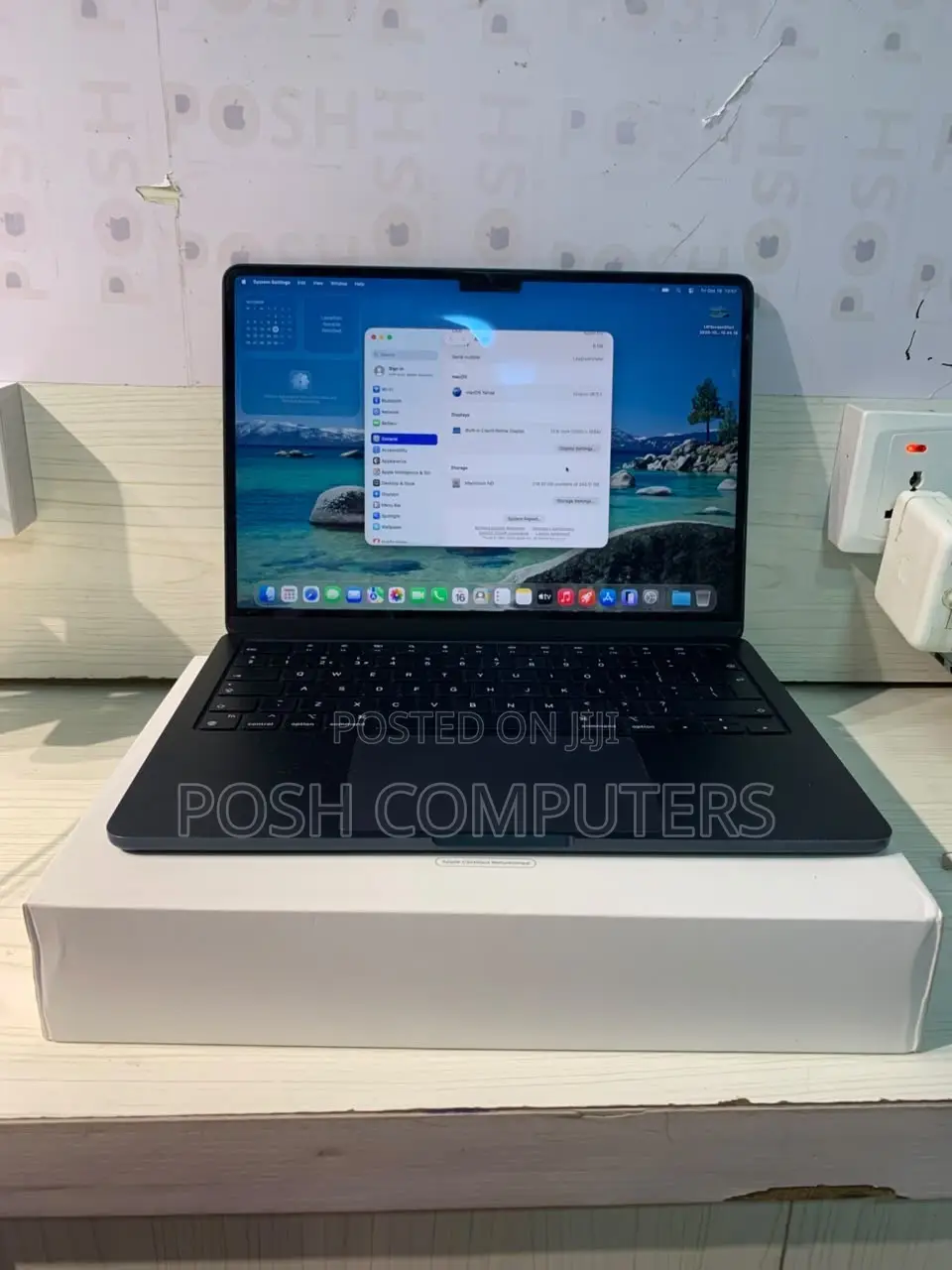 Laptop Apple MacBook Air 2022 M2 8GB Apple M2 SSD 256GB