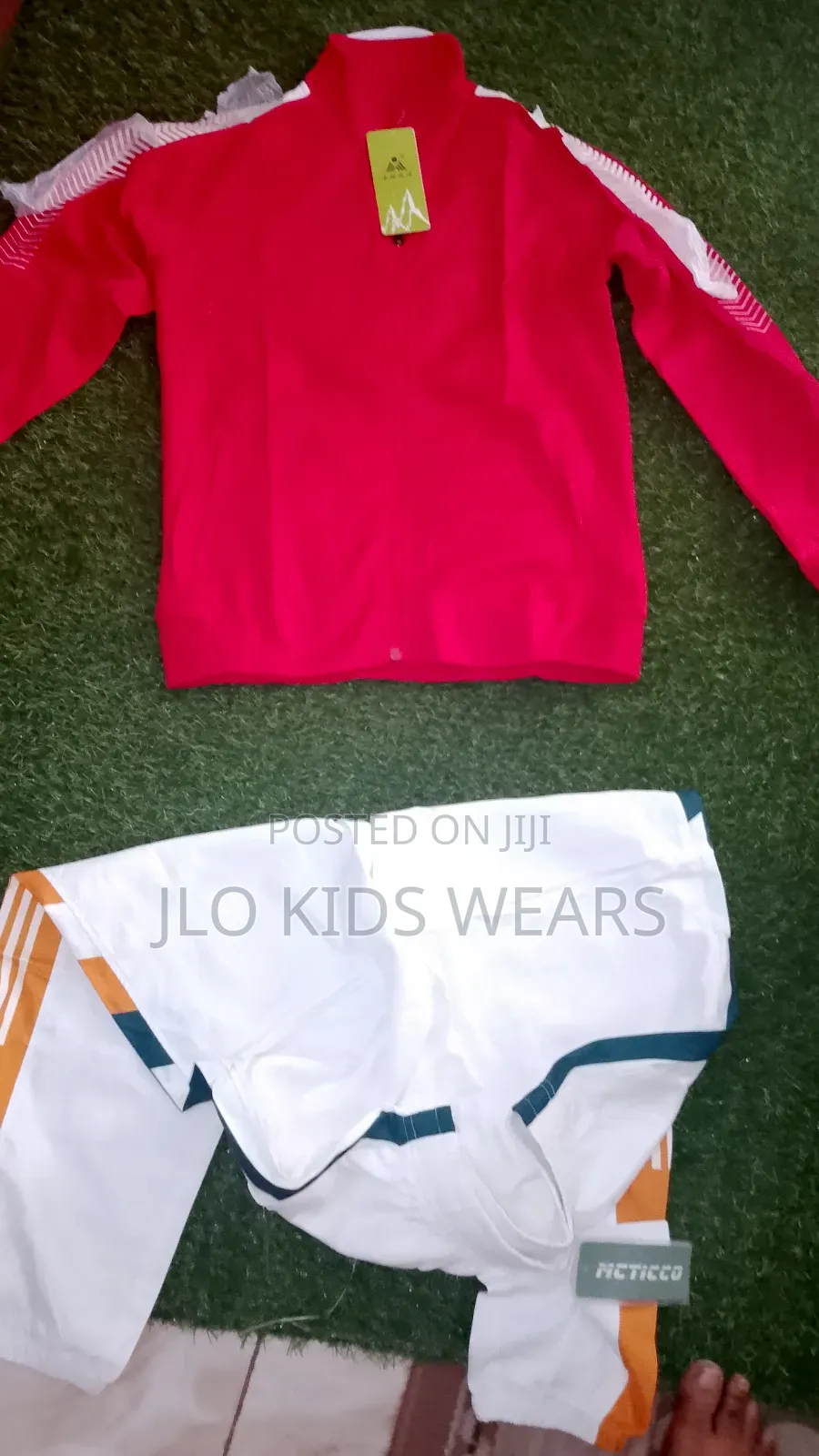 Quality Track Suit Up and Down