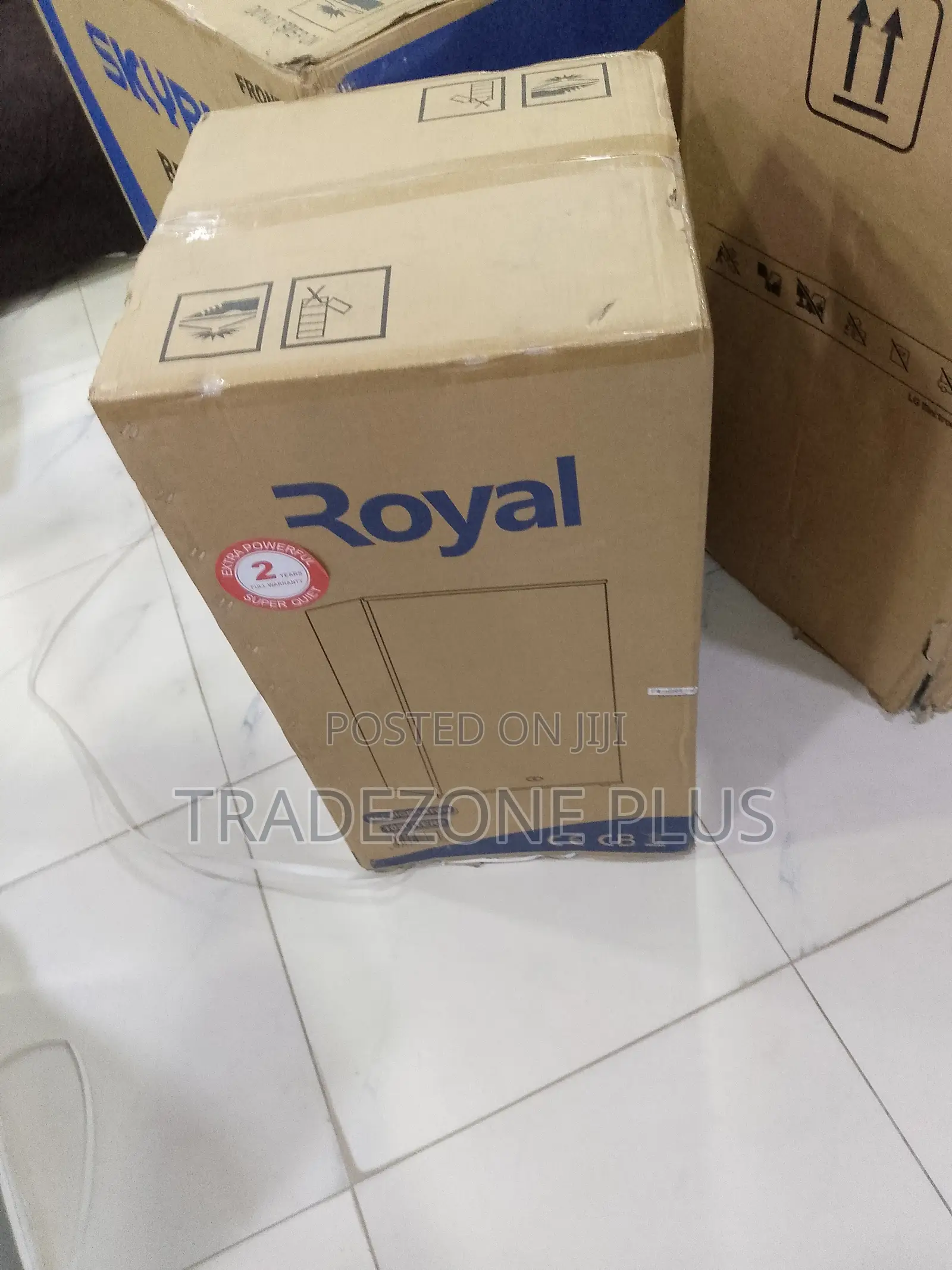 Royal RREF105BF – Ideal Refrigerator for Everyday Home Use