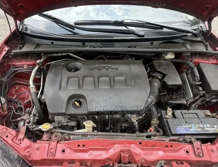 Toyota Corolla 2016 Red