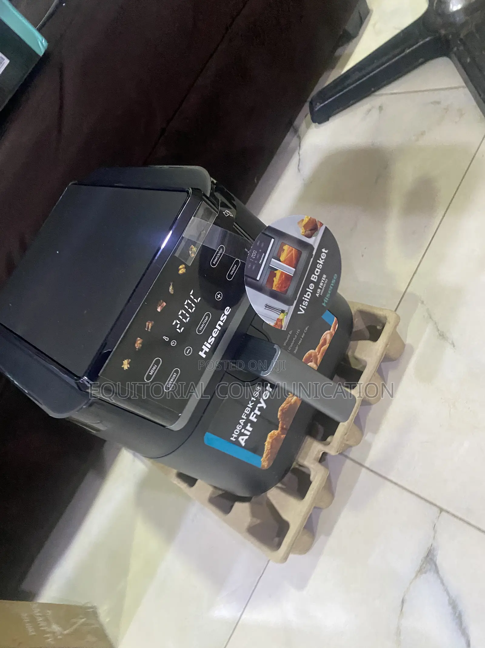 Hisense 6.3L H06FBK1S3 1700W Air Fryer for Quick Family Cooking
