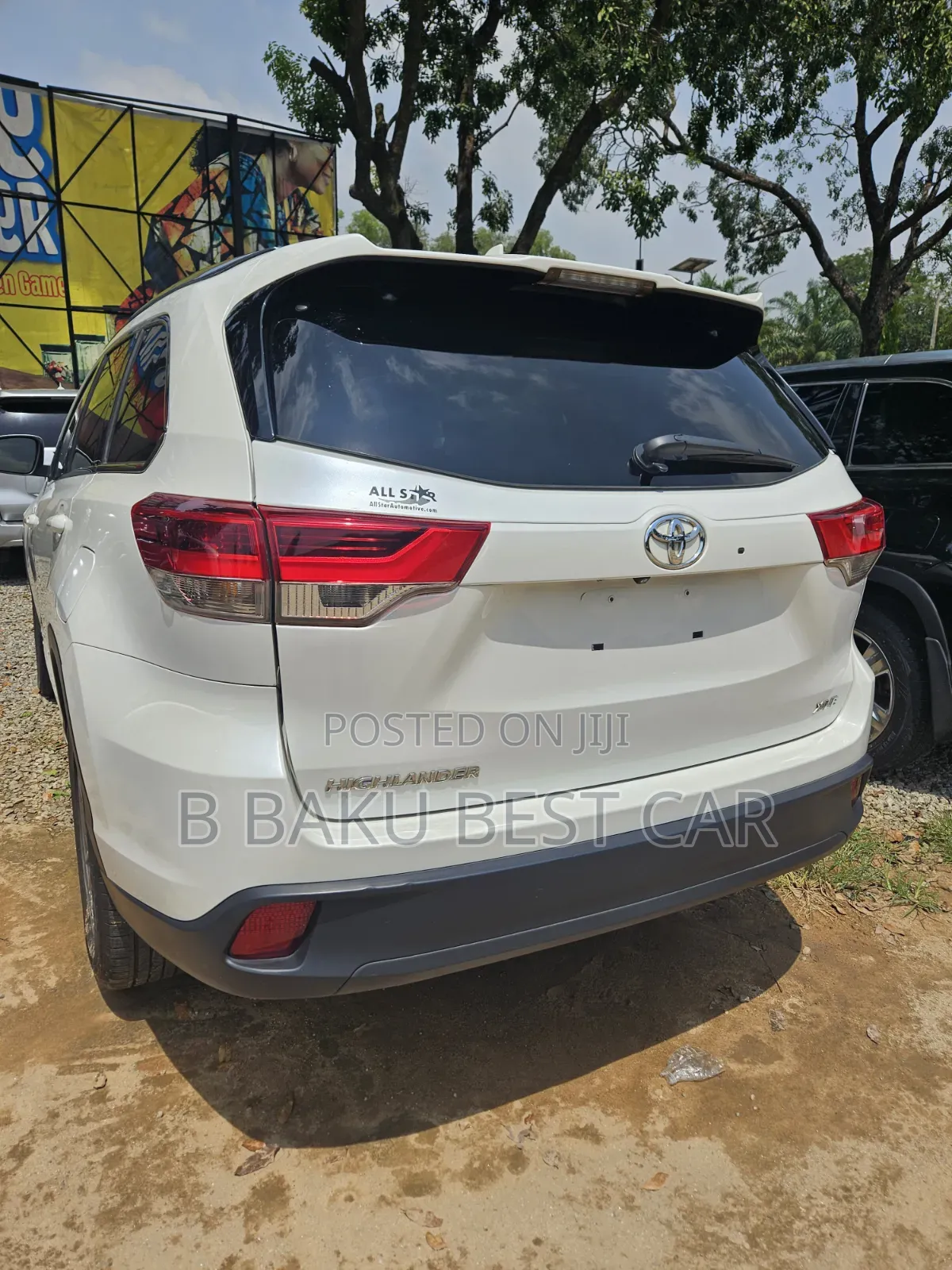 Toyota Highlander XLE 4x2 V6 (3.5L 6cyl 8A) 2018 White
