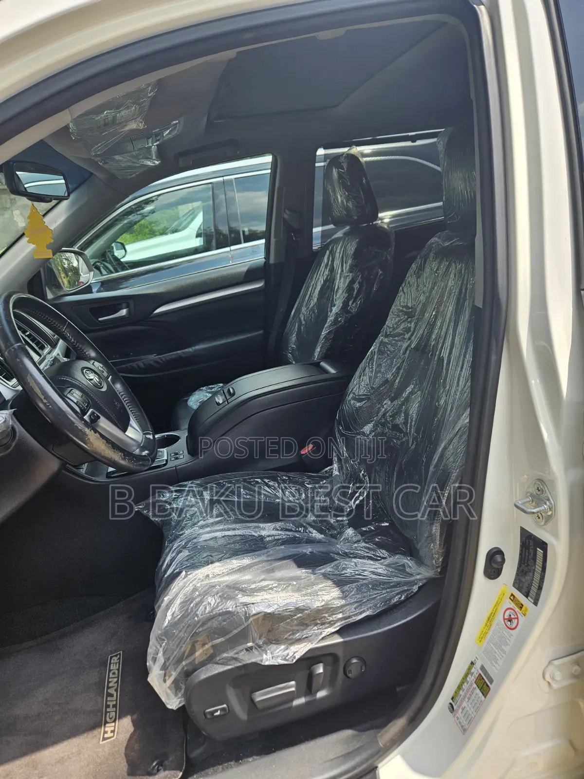 Toyota Highlander XLE 4x2 V6 (3.5L 6cyl 8A) 2018 White