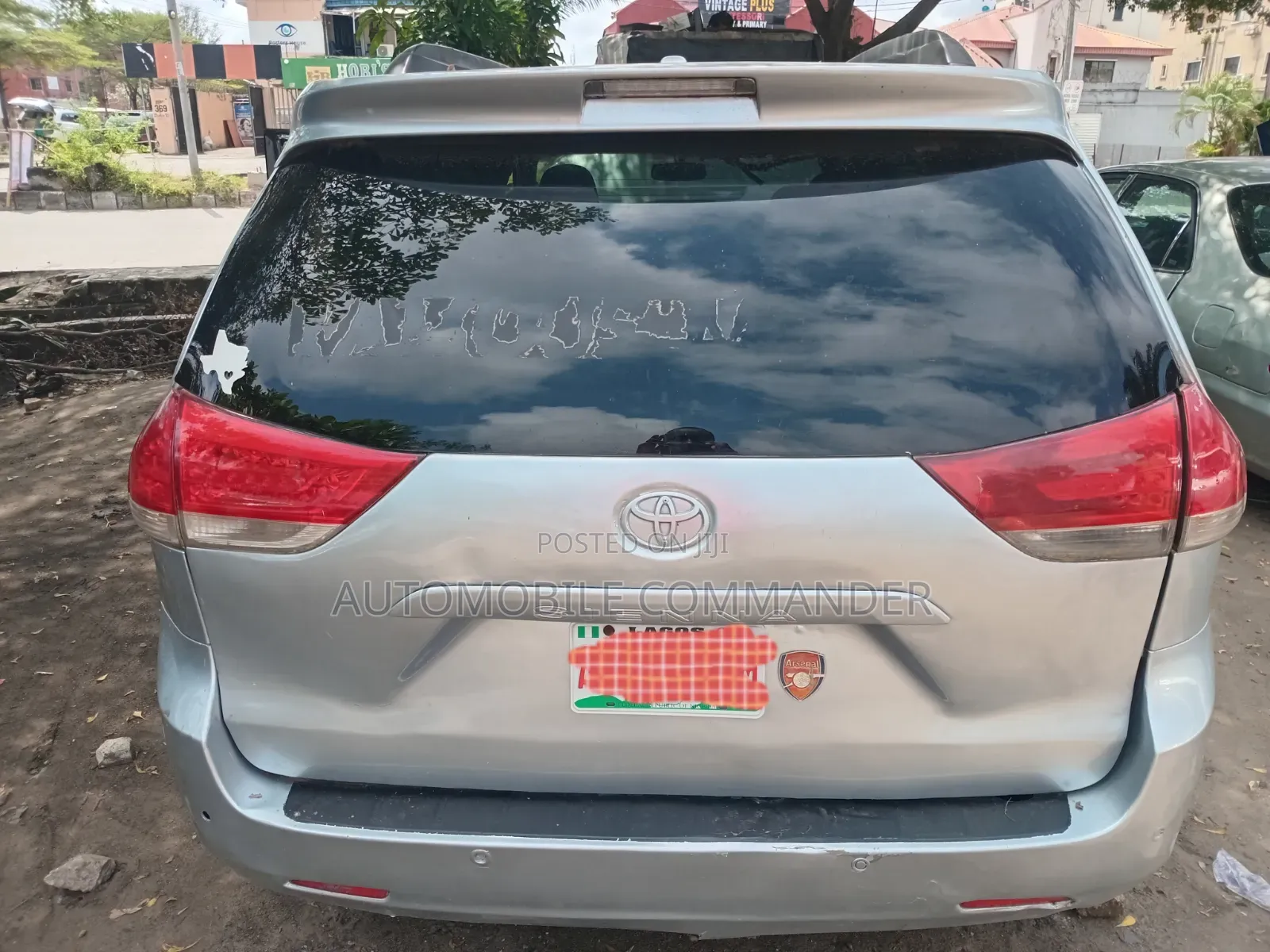 Toyota Sienna 2011 Gray