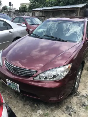 Toyota Camry LE 4dr Sedan (2.4L 4cyl 5A) 2006 Red