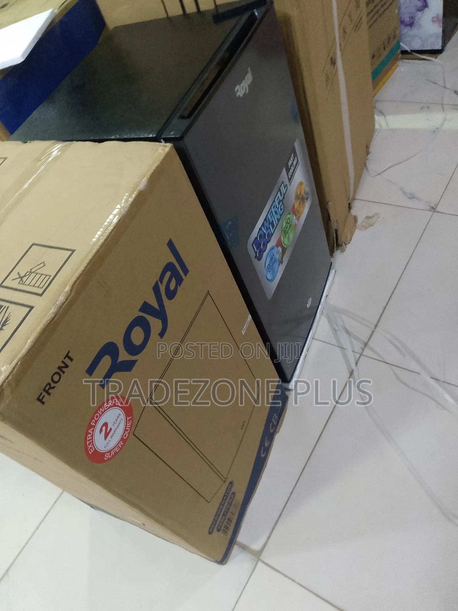 Royal 105L Refrigerator for Small Business Owners