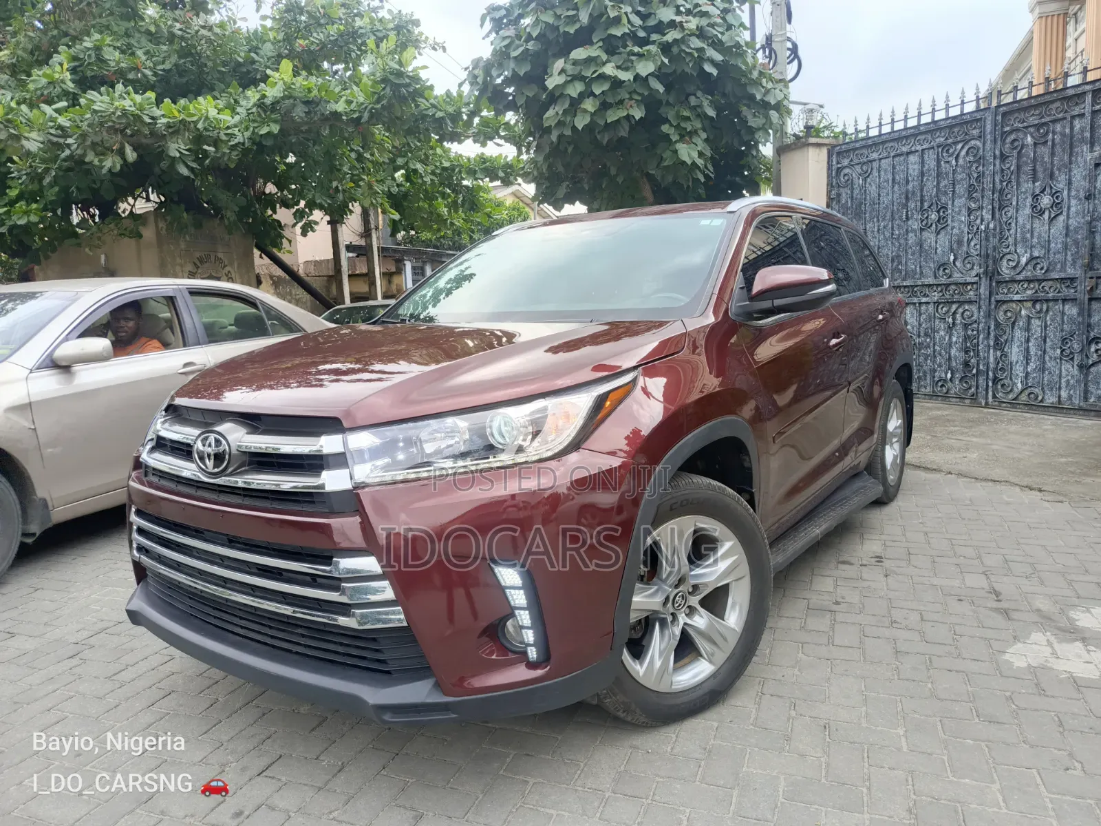 Toyota Highlander Limited 4dr SUV AWD (3.5L 6cyl 6A) 2015 Burgundy