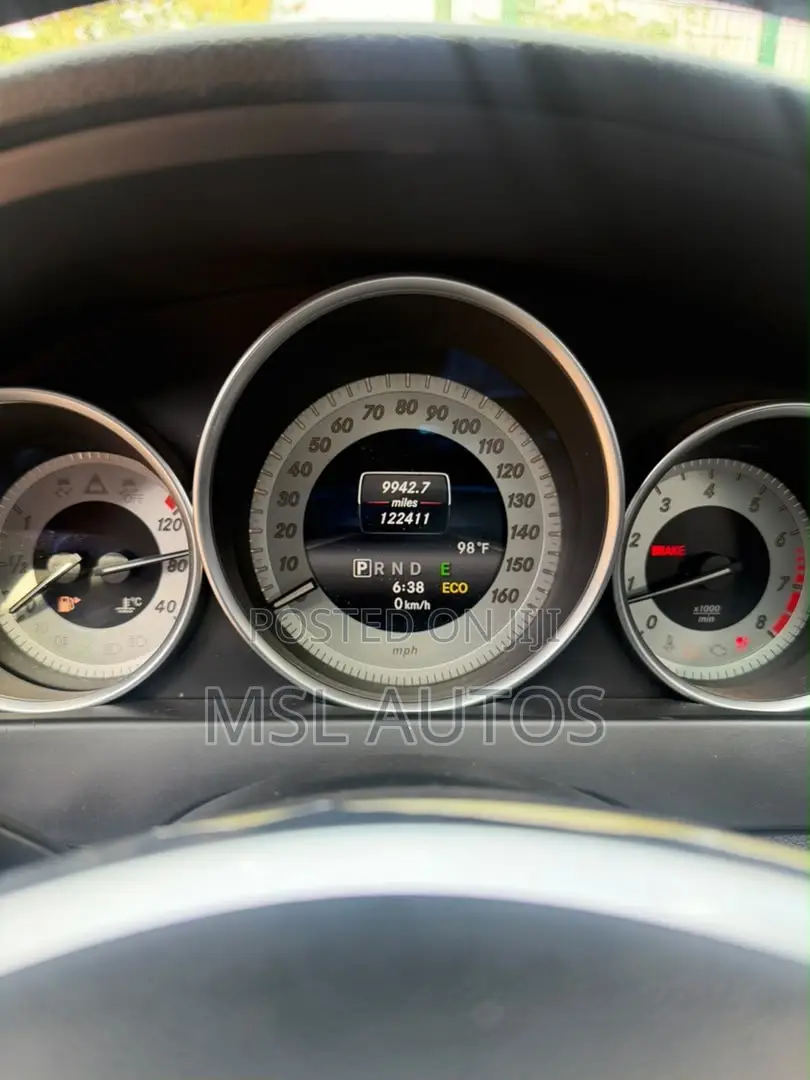 Mercedes-Benz C300 Sport 4Matic Sedan AWD (3.5L 6cyl 7A) 2014 Black