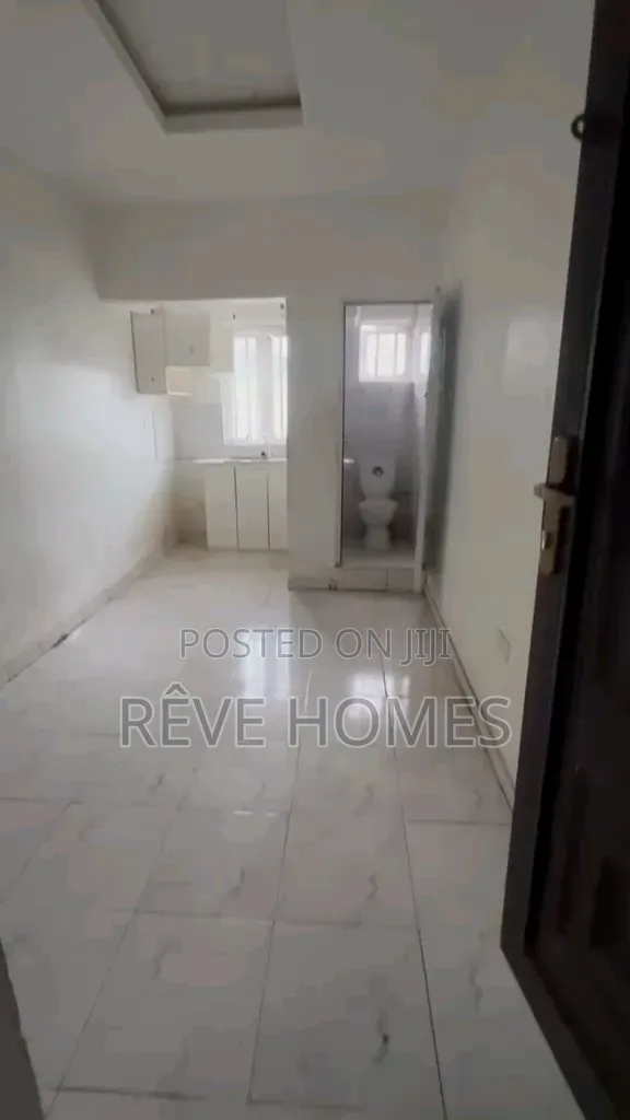 Studio Apartment in Shomolu / Shomolu for rent