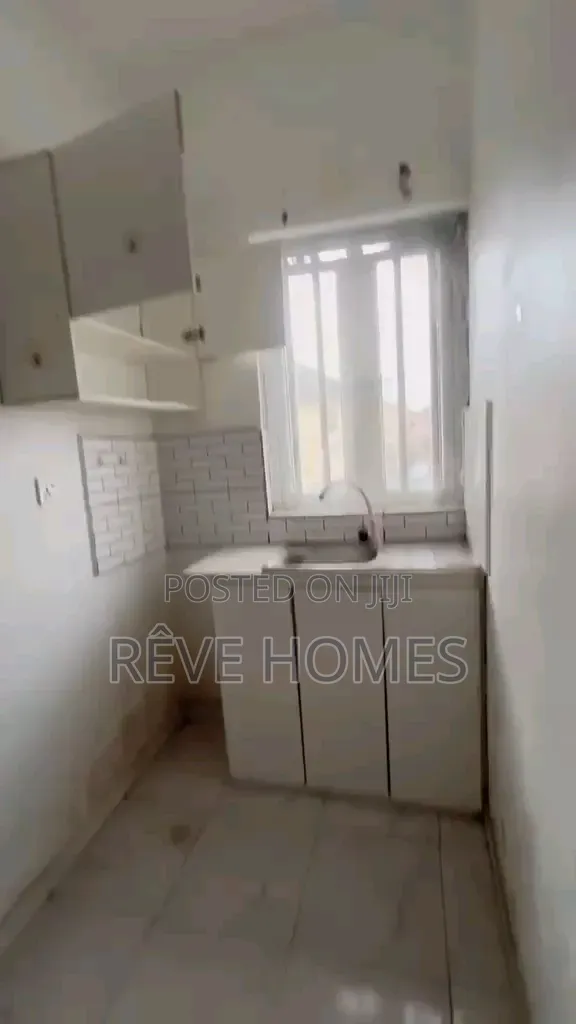 Studio Apartment in Shomolu / Shomolu for rent